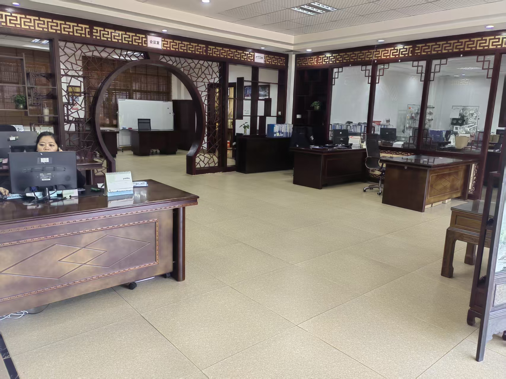 熠婕辦公大廳